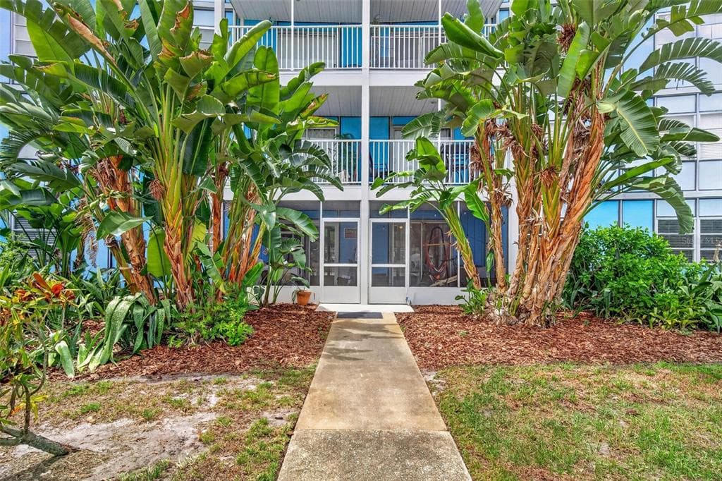3315 58TH AVENUE S # 105, ST PETERSBURG, FL 33712