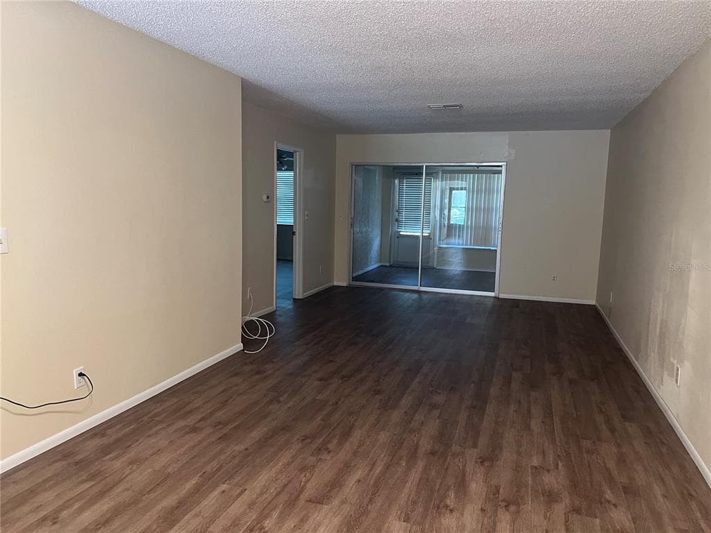 2225 LARK CIRCLE W # E, PALM HARBOR, FL 34684 — zdjęcie 3