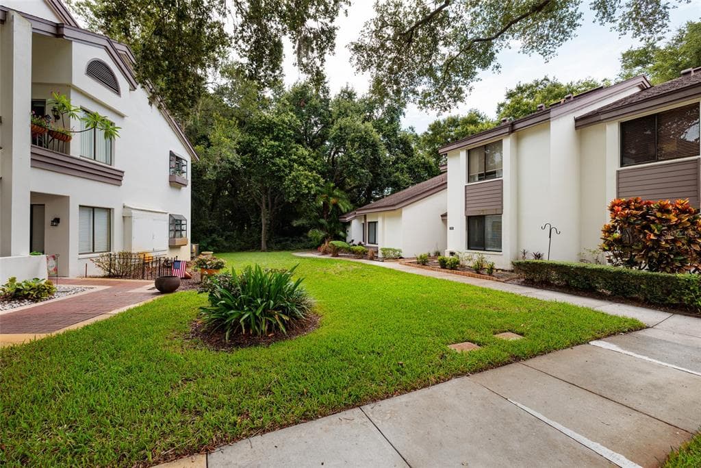 1750 LAKE CYPRESS DRIVE # 1002, SAFETY HARBOR, FL 34695 — zdjęcie 3