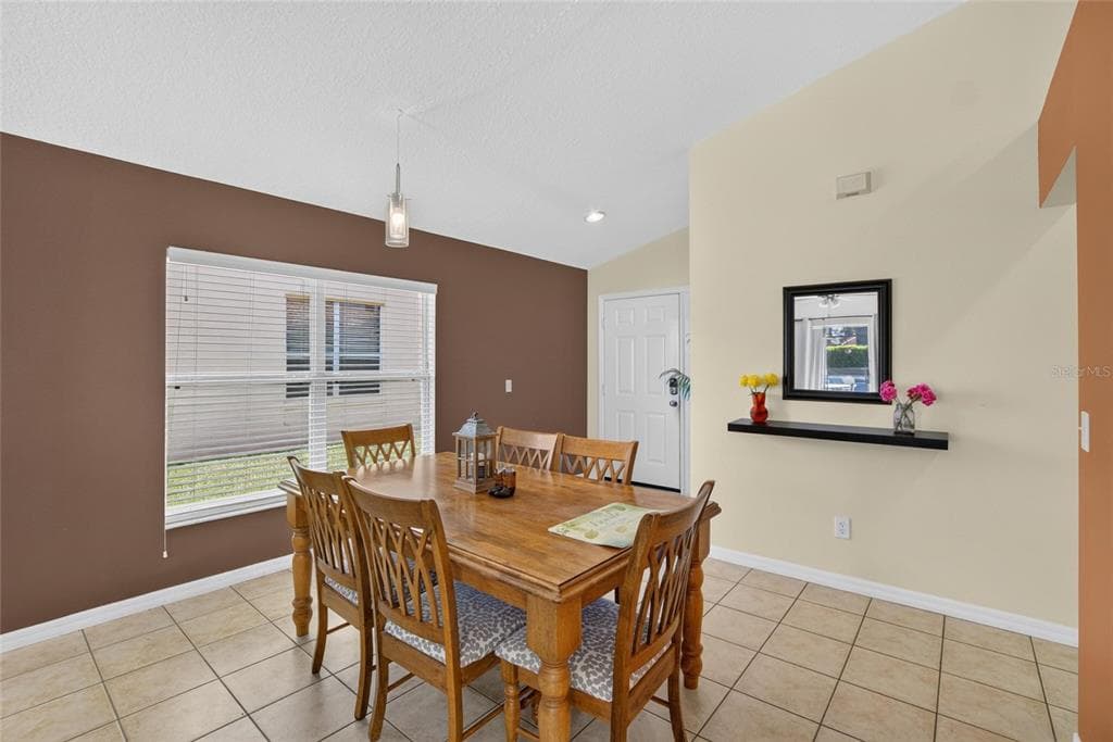 110 SARAGOSSA AVENUE, DAVENPORT, FL 33897 — zdjęcie 3