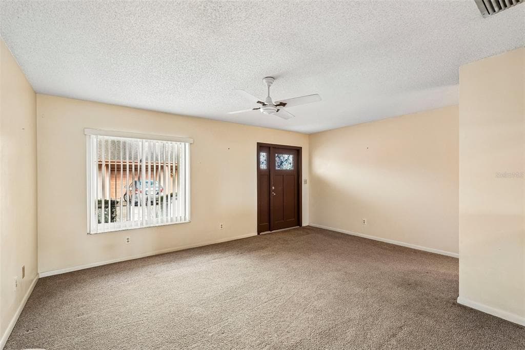1329 NEW BEDFORD DRIVE, SUN CITY CENTER, FL 33573 — zdjęcie 5