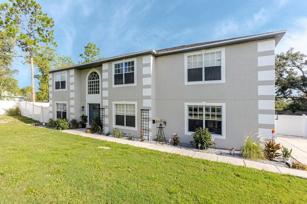 11083 MAYBIRD AVENUE, WEEKI WACHEE, FL 34613 — zdjęcie 2