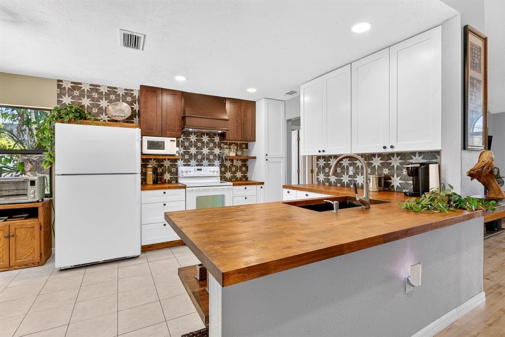 5610 33RD LANE E, BRADENTON, FL 34203 — zdjęcie 4