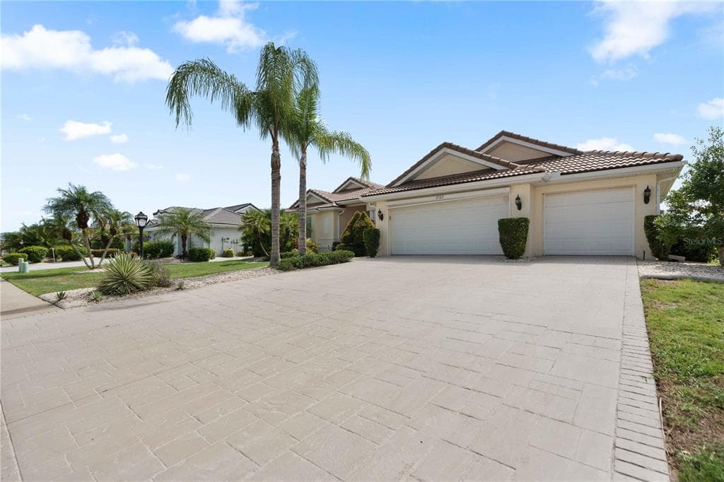 2122 PLATINUM DRIVE, SUN CITY CENTER, FL 33573 — zdjęcie 3