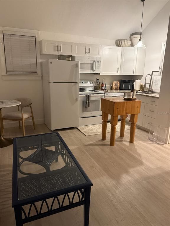 305 MARY AVENUE, NEW SMYRNA BEACH, FL 32168 — zdjęcie 2