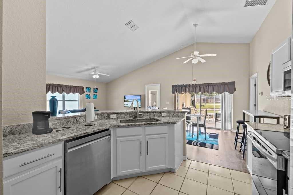 641 RESERVE DRIVE, DAVENPORT, FL 33896 — zdjęcie 3