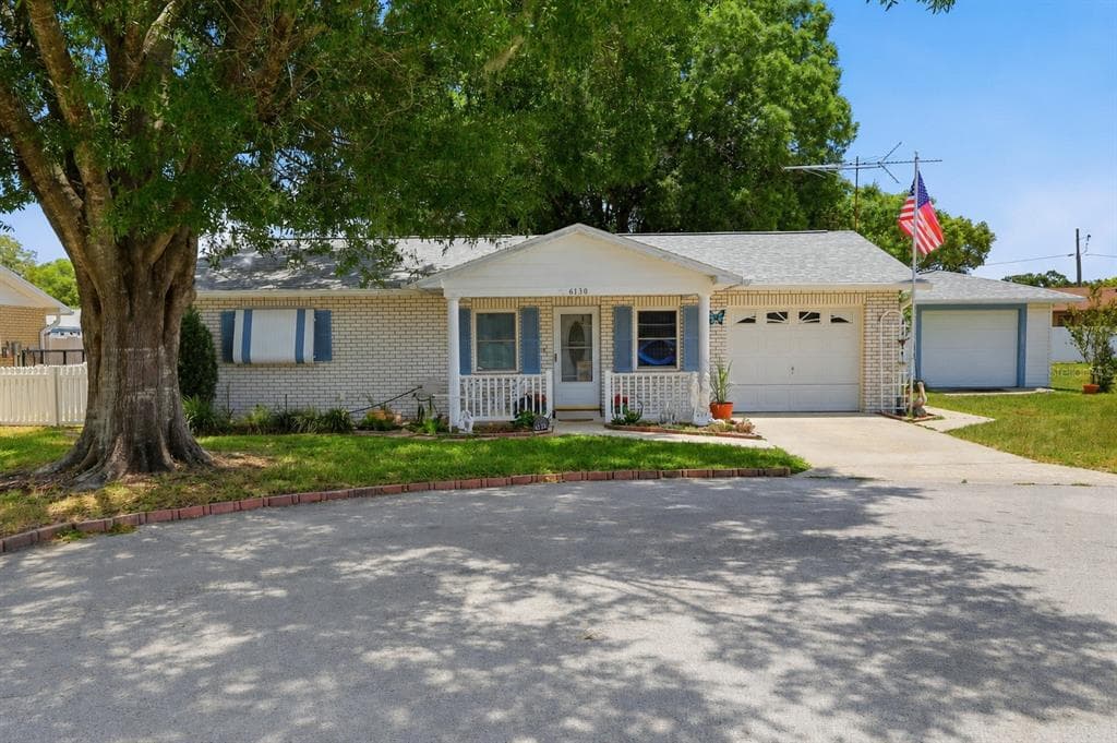 6130 17TH STREET, ZEPHYRHILLS, FL 33542