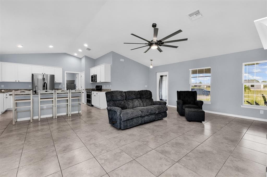 2926 NW 25TH STREET, CAPE CORAL, FL 33993 — zdjęcie 5