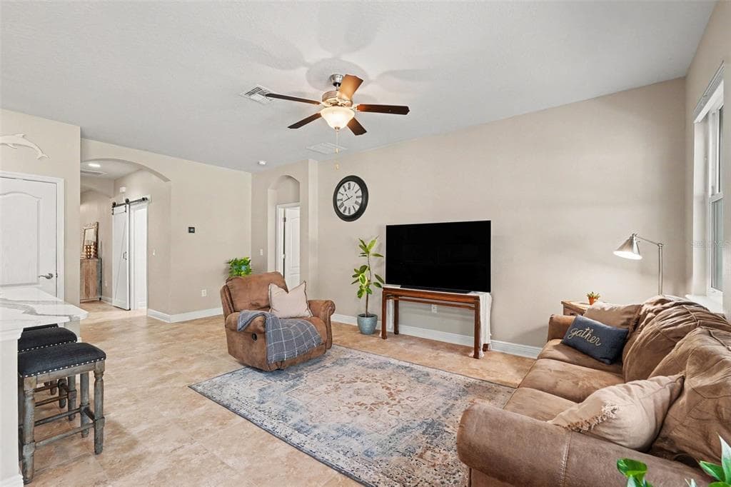 7703 S SPARKMAN STREET, TAMPA, FL 33616 — zdjęcie 5