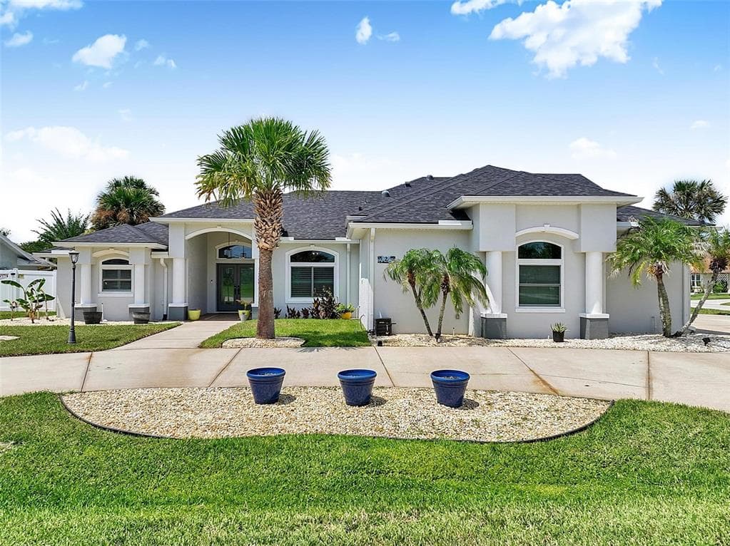 2 COLONY COURT, PALM COAST, FL 32137