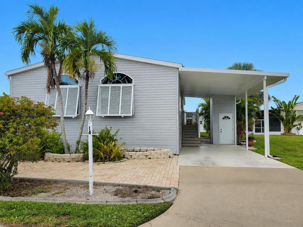 14 FREEMAN AVENUE, PUNTA GORDA, FL 33950