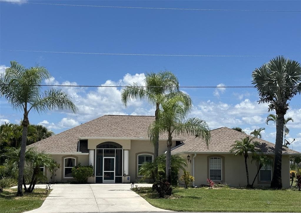 4 PINEHURST PLACE, ROTONDA WEST, FL 33947