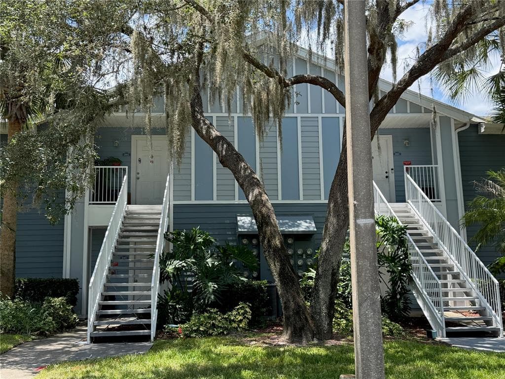709 SECRET HARBOR LANE # 205, LAKE MARY, FL 32746