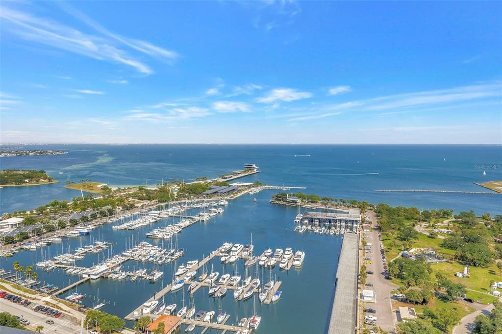 1 BEACH DRIVE SE # 1907, ST PETERSBURG, FL 33701
