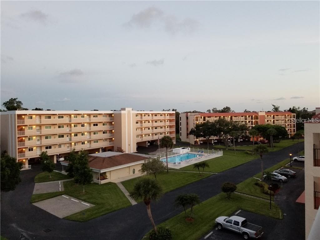 9510 HARBOR GREENS WAY # 501, SEMINOLE, FL 33776