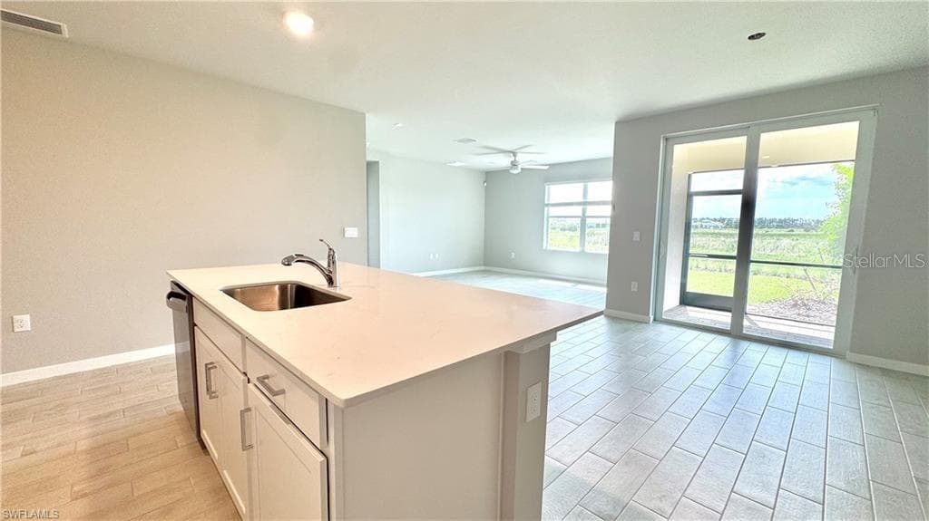 17710 SHADE TREE LOOP, PUNTA GORDA, FL 33982 — zdjęcie 4