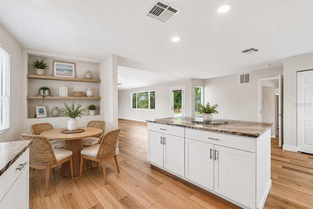 7745 WESTMORELAND DRIVE, SARASOTA, FL 34243 — zdjęcie 4