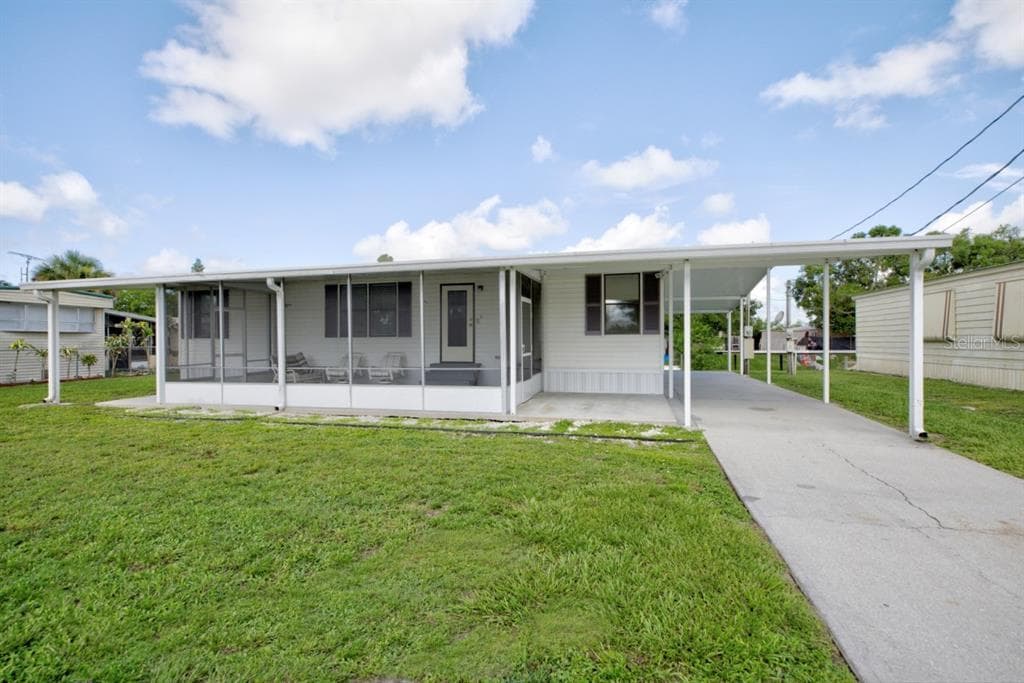 3523 SE 35TH AVENUE, OKEECHOBEE, FL 34974