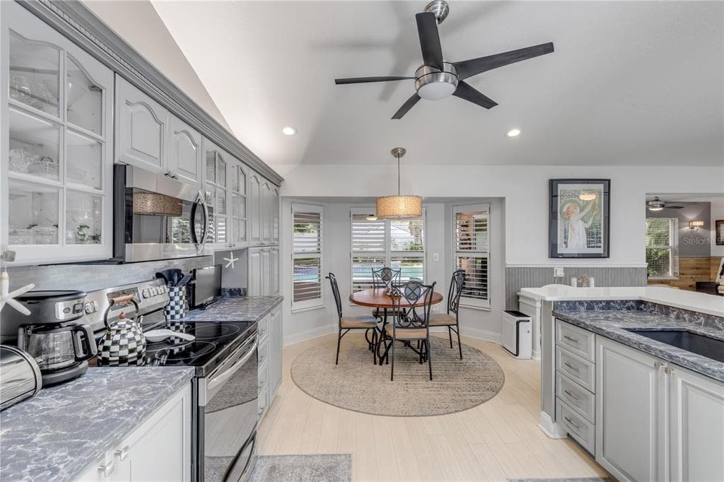 815 E 7TH AVENUE, NEW SMYRNA BEACH, FL 32169 — zdjęcie 5