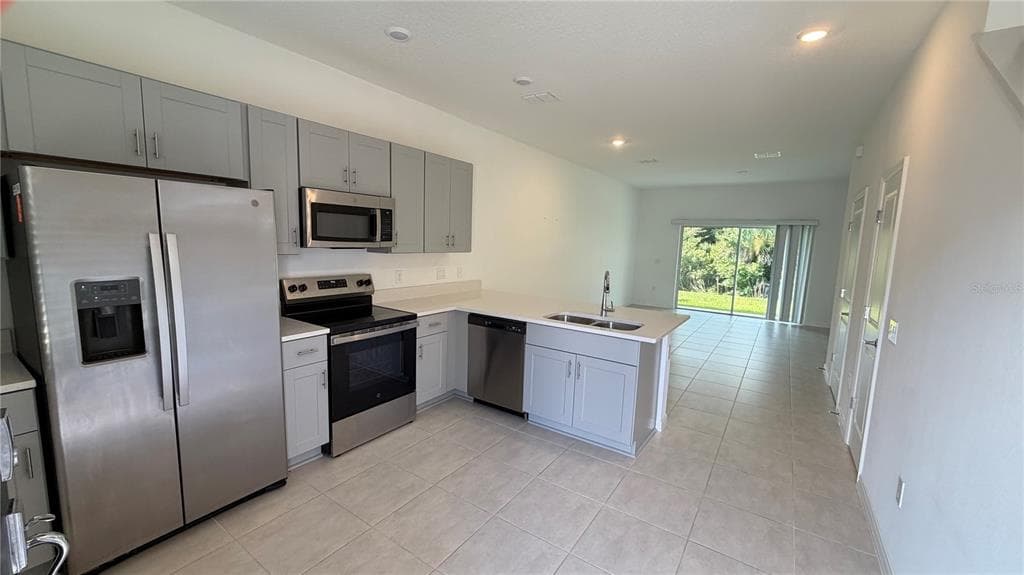 3119 SKYLINE LOOP, POINCIANA, FL 34758 — zdjęcie 2