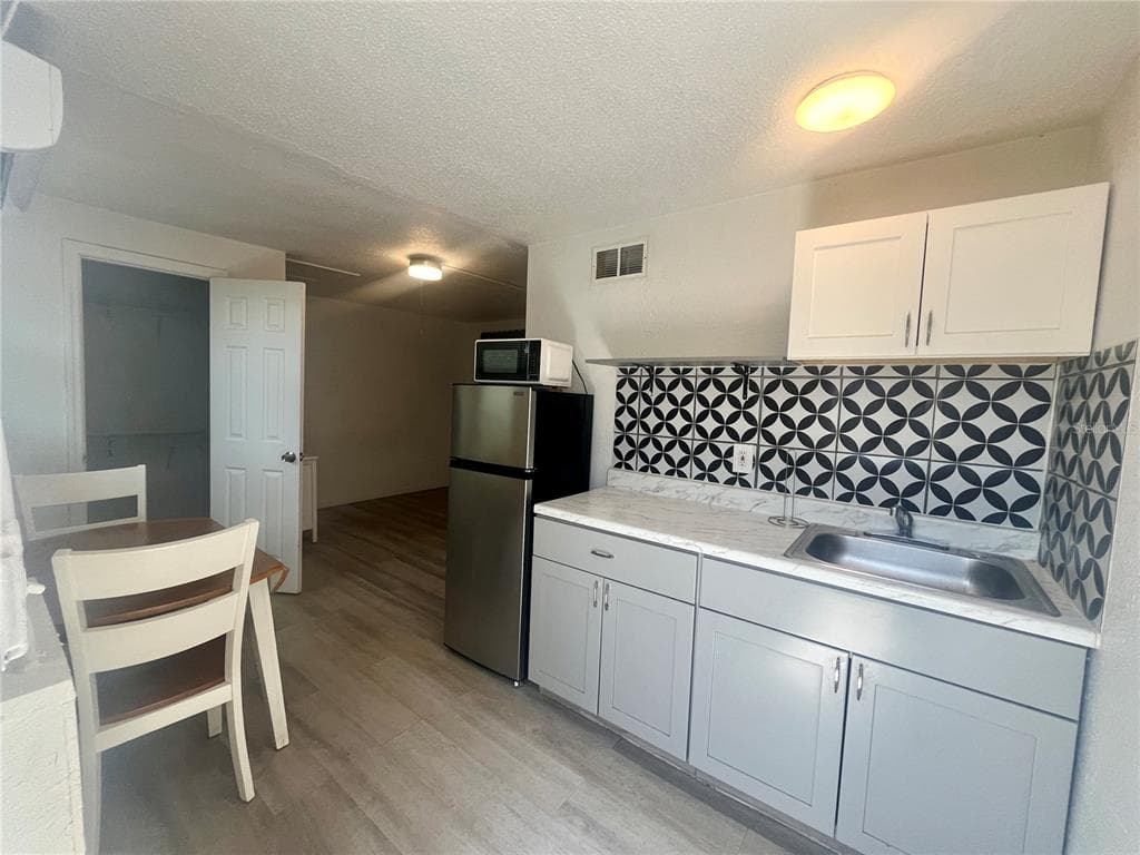 3716 CEDARWOOD DRIVE, HOLIDAY, FL 34691 — zdjęcie 5