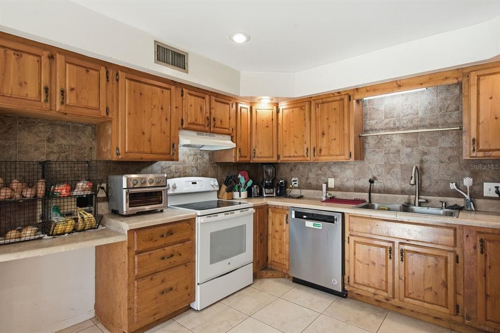6451 76TH TERRACE N, PINELLAS PARK, FL 33781 — zdjęcie 4