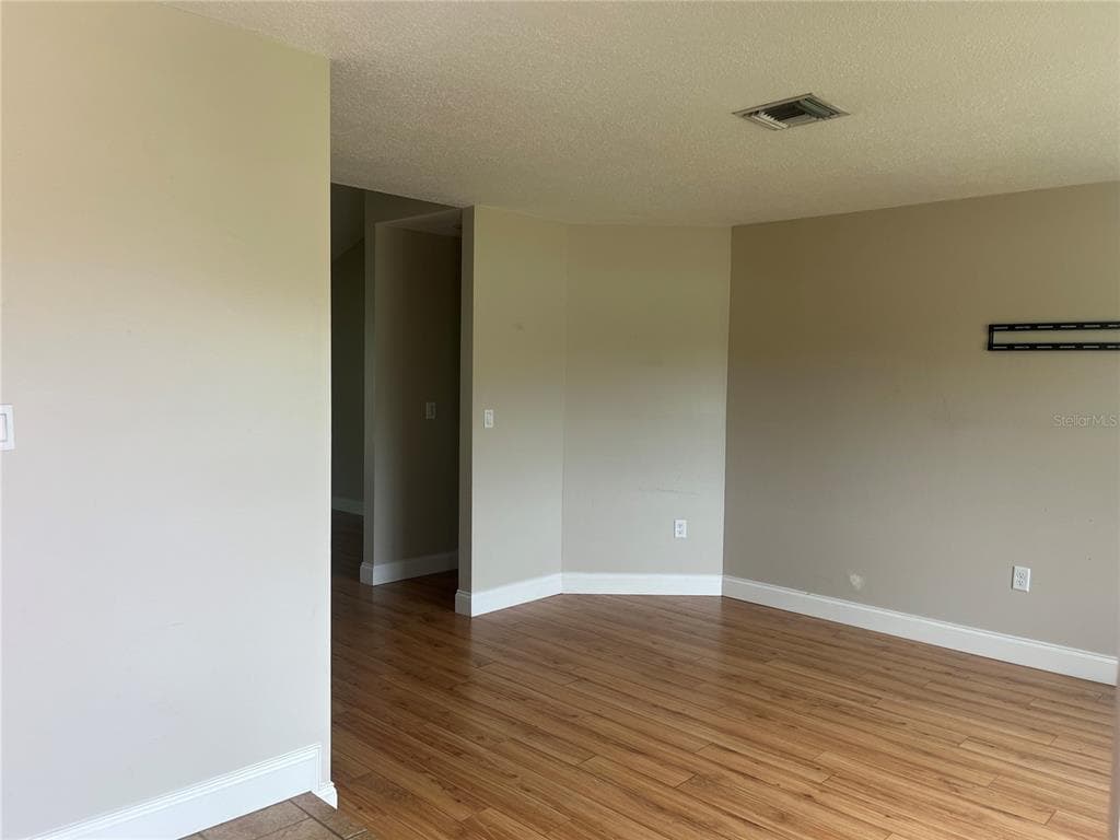 3101 VILLAGE LANE, MOUNT DORA, FL 32757 — zdjęcie 5