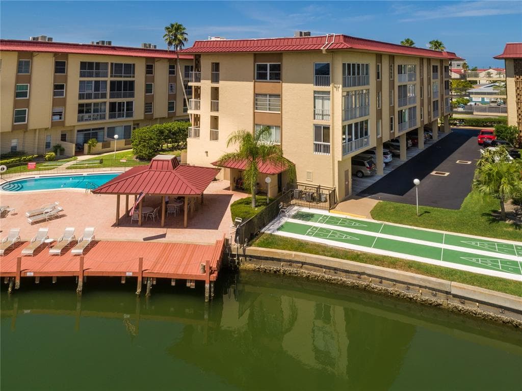 121 ISLAND WAY # 334, CLEARWATER BEACH, FL 33767 — zdjęcie 2