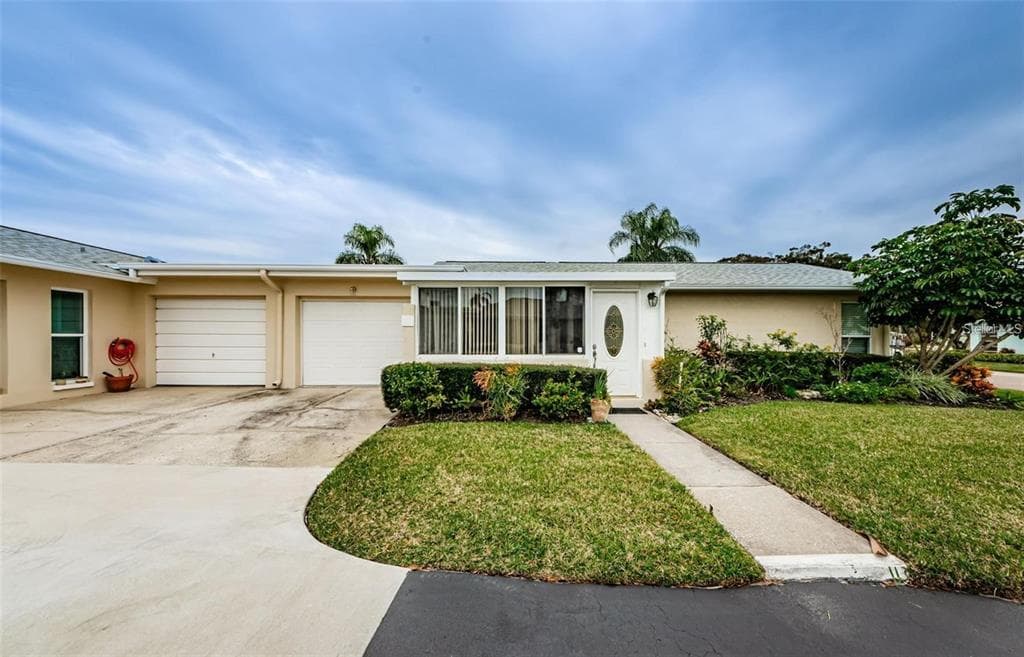 2739 SHERBROOKE LANE # B, PALM HARBOR, FL 34684