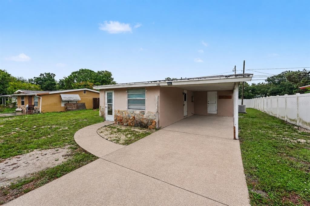 131 EMERALD LANE, LARGO, FL 33771 — zdjęcie 2