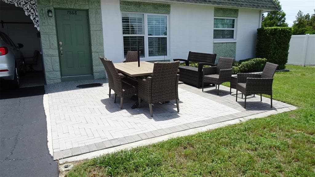 7868 40TH AVENUE N # 7868, ST PETERSBURG, FL 33709 — zdjęcie 4