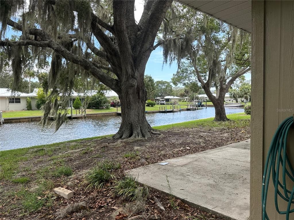 11261 W BAYSHORE DRIVE # 82, CRYSTAL RIVER, FL 34429