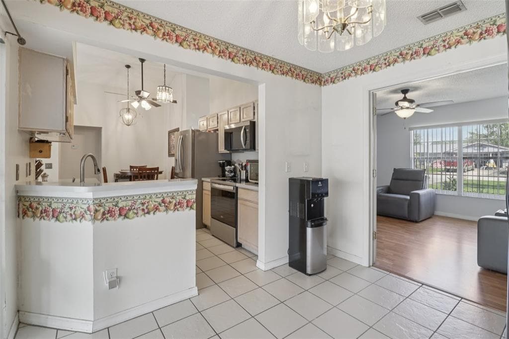 1977 S OLD MILL DRIVE, DELTONA, FL 32725 — zdjęcie 4