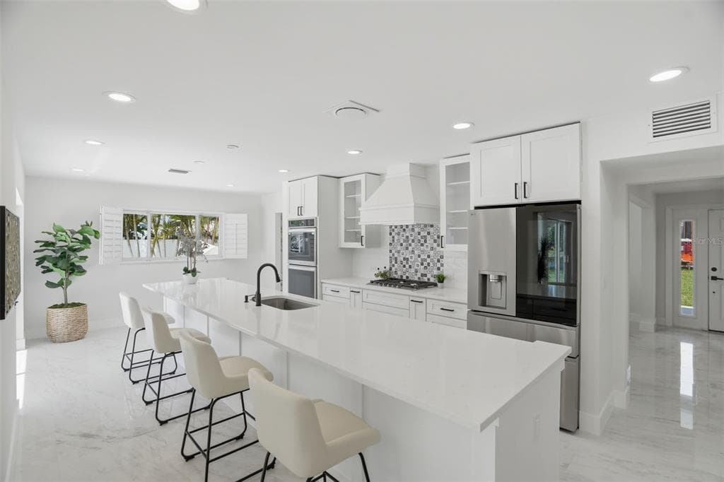 5101 DOVER STREET NE, ST PETERSBURG, FL 33703 — zdjęcie 4