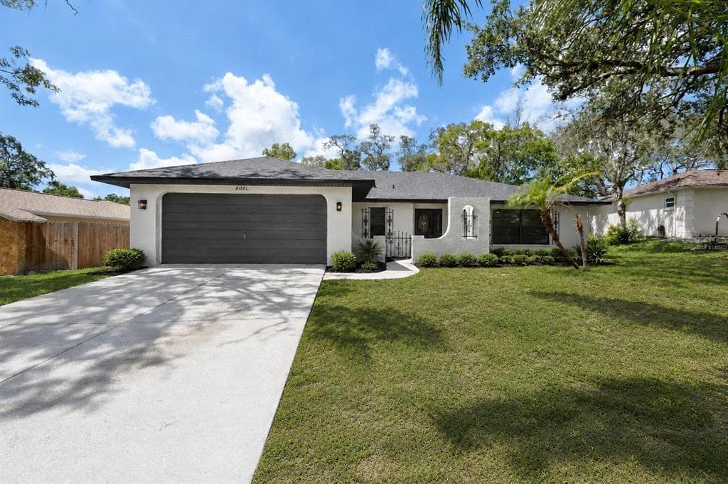 8081 WOODEN DRIVE, SPRING HILL, FL 34606