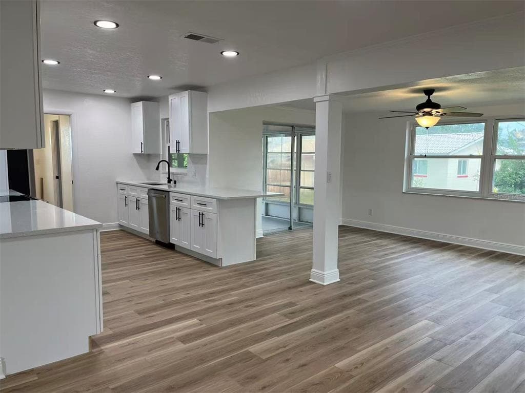 11093 54TH AVENUE N, ST PETERSBURG, FL 33708 — zdjęcie 3