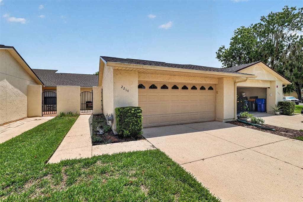 2214 CYPRESS COVE DRIVE # 4, TAVARES, FL 32778 — zdjęcie 3