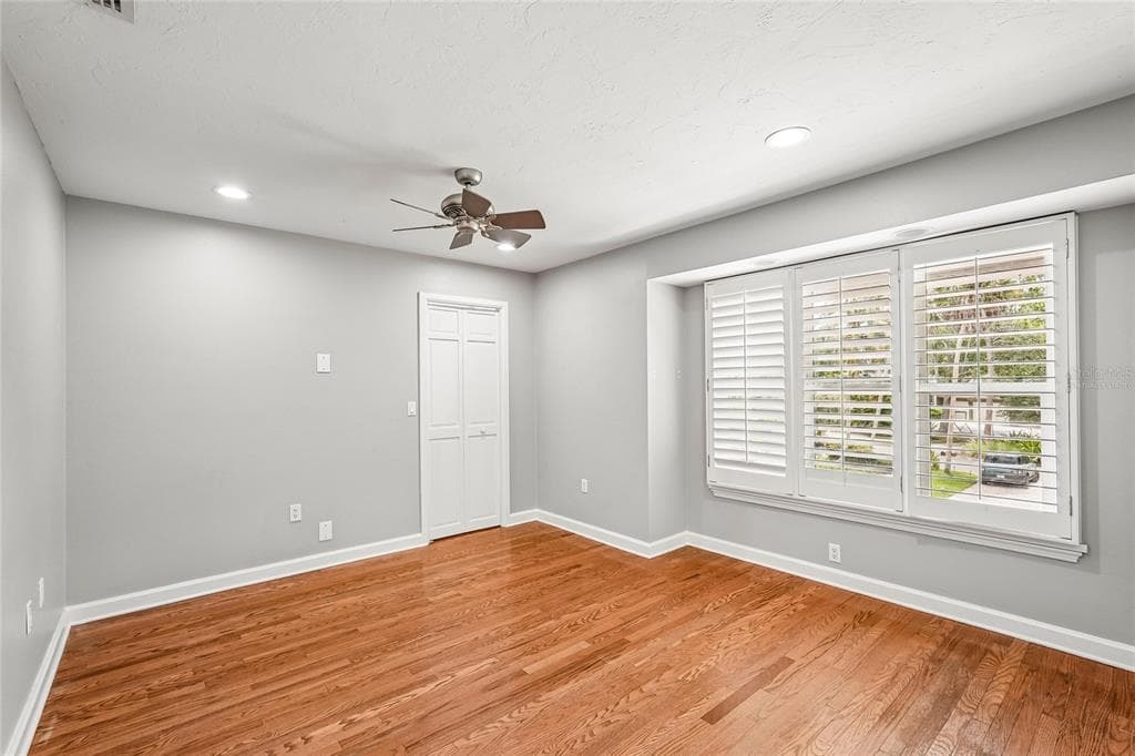 1675 LANDINGS LANE, SARASOTA, FL 34231 — zdjęcie 4