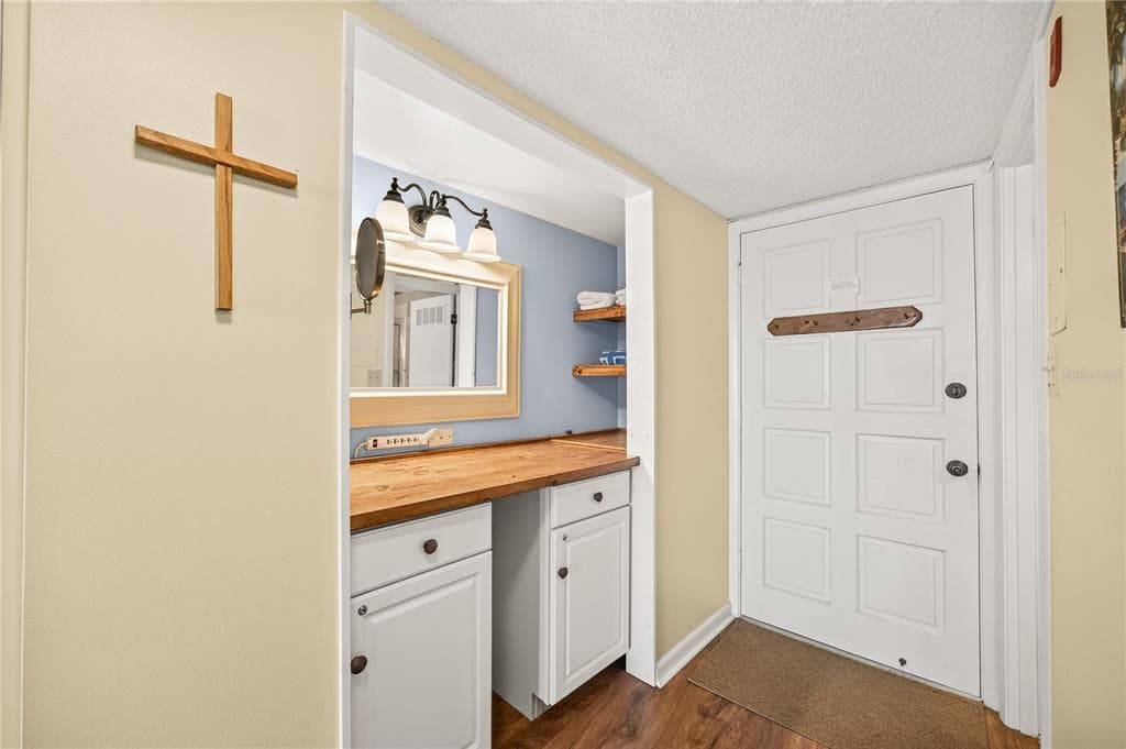 601 N MCDONALD STREET # 2, MOUNT DORA, FL 32757 — zdjęcie 3