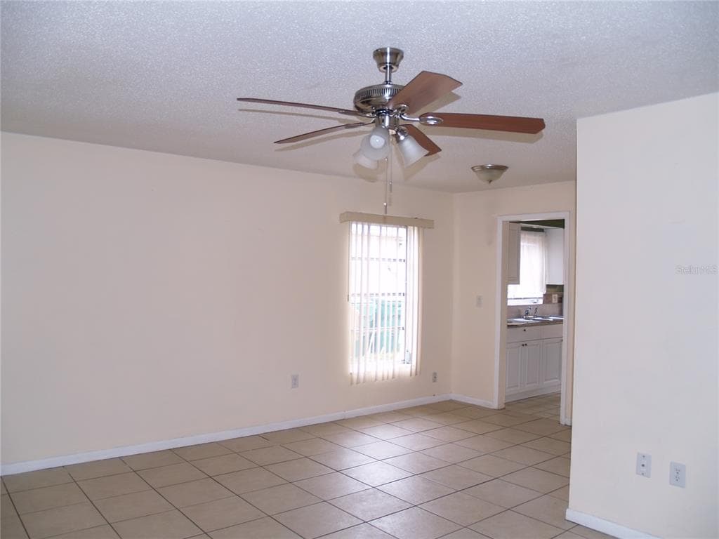 21306 STILLWATER AVENUE, PORT CHARLOTTE, FL 33952 — zdjęcie 4