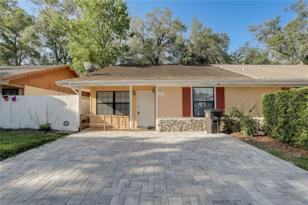 492 TAMARACK STREET, ALTAMONTE SPRINGS, FL 32714
