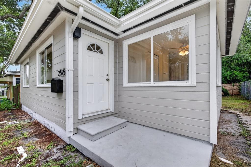 2525 21ST STREET S, ST PETERSBURG, FL 33712 — zdjęcie 4