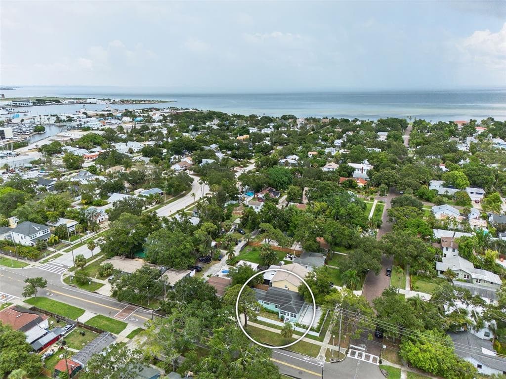 1846 3RD STREET S, ST PETERSBURG, FL 33705 — zdjęcie 2