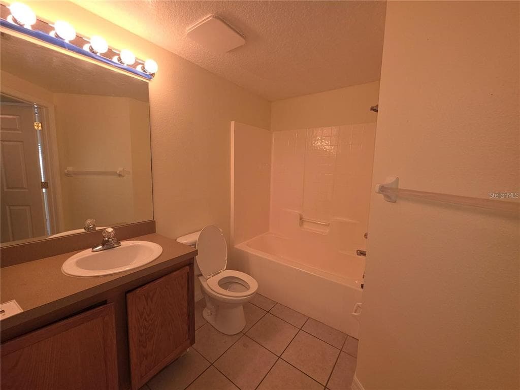 6446 CYPRESSDALE DRIVE # 102, RIVERVIEW, FL 33578 — zdjęcie 2