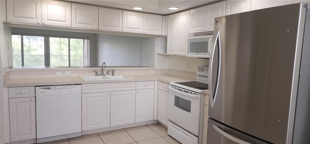 960 STARKEY ROAD # 3302, LARGO, FL 33771 — zdjęcie 4