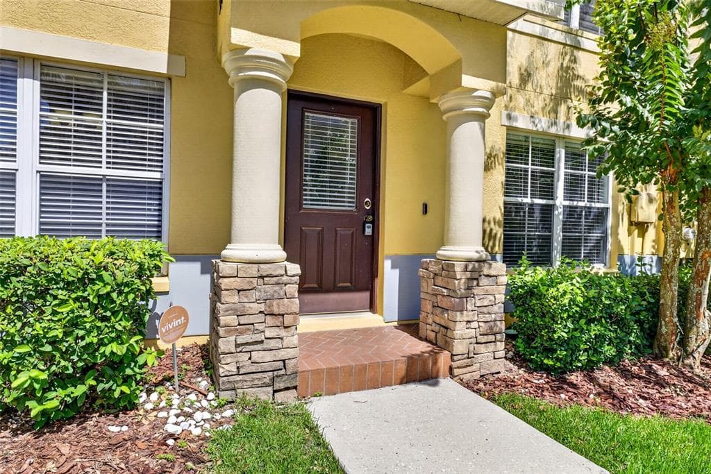 37602 AARALYN RD, ZEPHYRHILLS, FL 33542 — zdjęcie 4