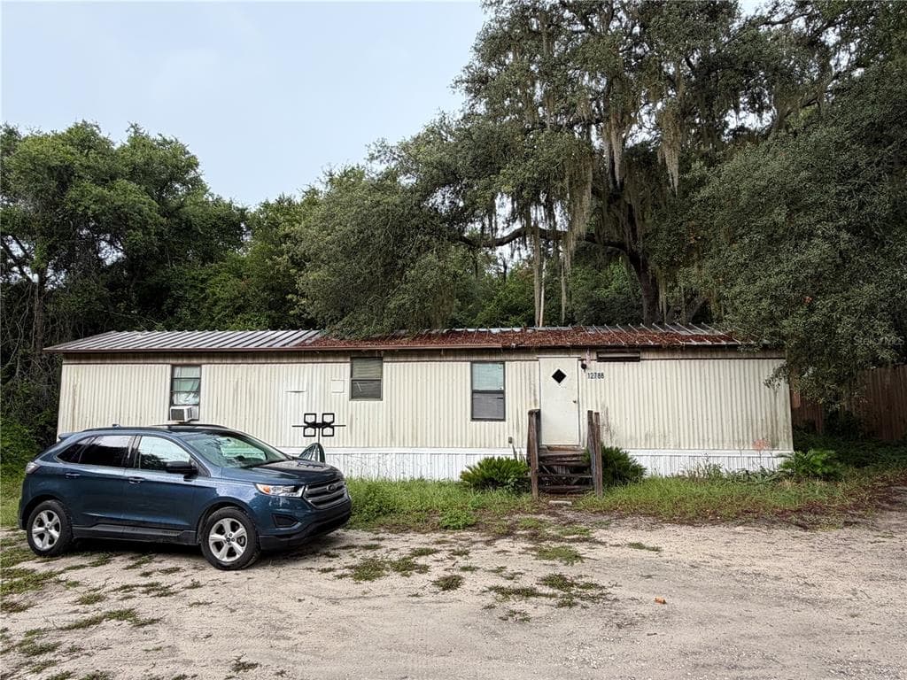 12788 SE 102ND COURT, BELLEVIEW, FL 34420