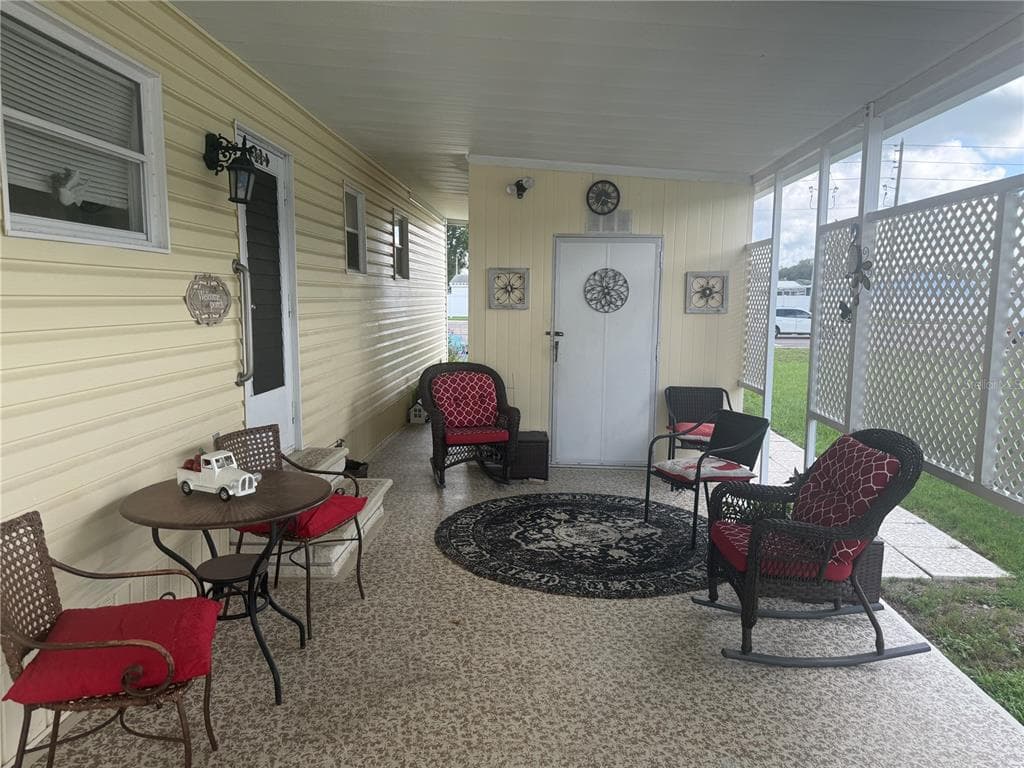 37529 ATTICA AVENUE, ZEPHYRHILLS, FL 33542 — zdjęcie 4
