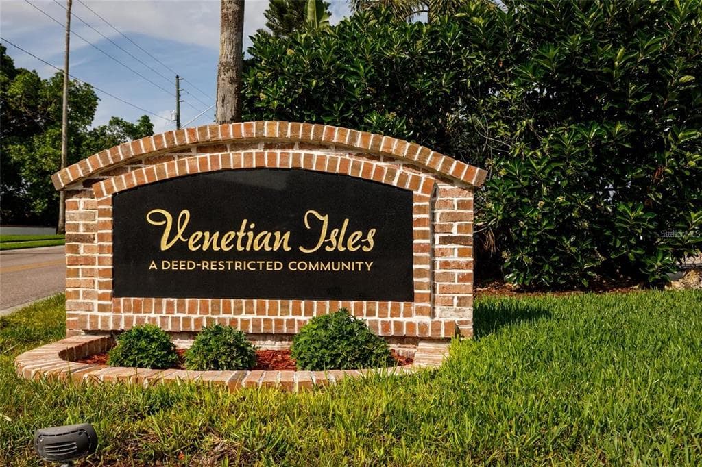 1985 MICHIGAN AVENUE NE, ST PETERSBURG, FL 33703 — zdjęcie 3