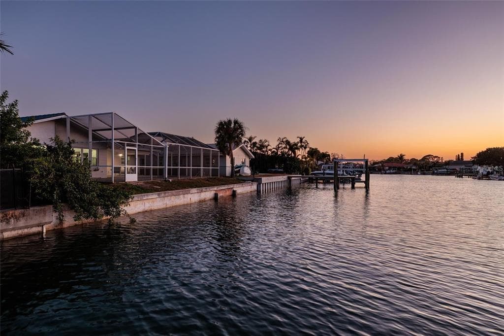 1985 MICHIGAN AVENUE NE, ST PETERSBURG, FL 33703 — zdjęcie 5